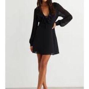 Dynamite Black Long Sleeve Dress